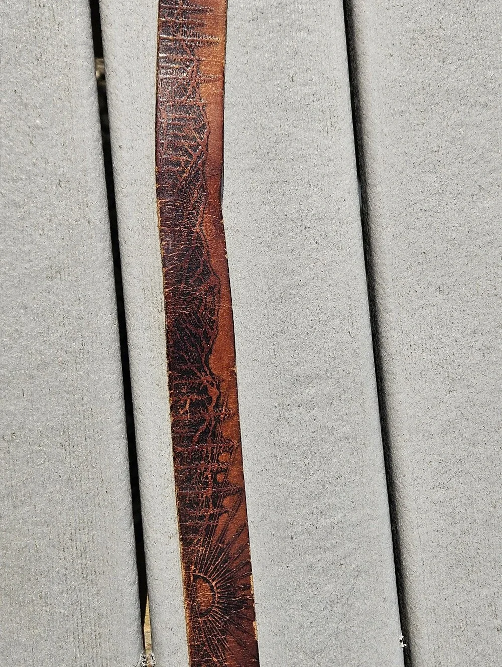 70s Vintage TRUSTWORTHY Brass Buckle Boho Western Sunburst Tooled Leather Belt